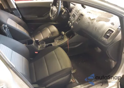 2015 Kia Forte Ex z USA, uszkodzony, nr VIN KNAFX4A83F5345209